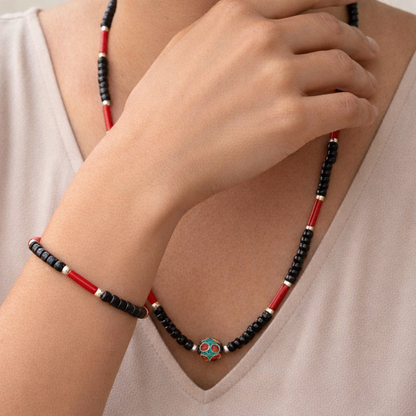Parure Sacrée Mandala d'Onyx – Collier & Bracelet en Corail et Laiton Doré