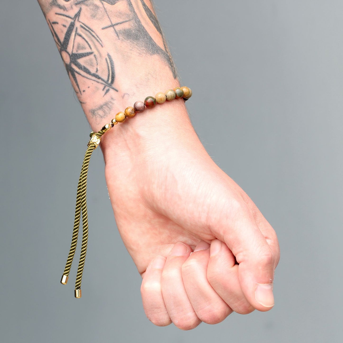 Le Bracelet Regard Protecteur Oeil de Tigre & Cordon Noir