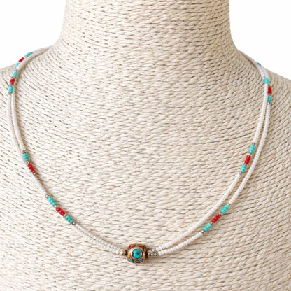 Collier Double Rang Neiges Sacrées – Howlite Blanche & Turquoise