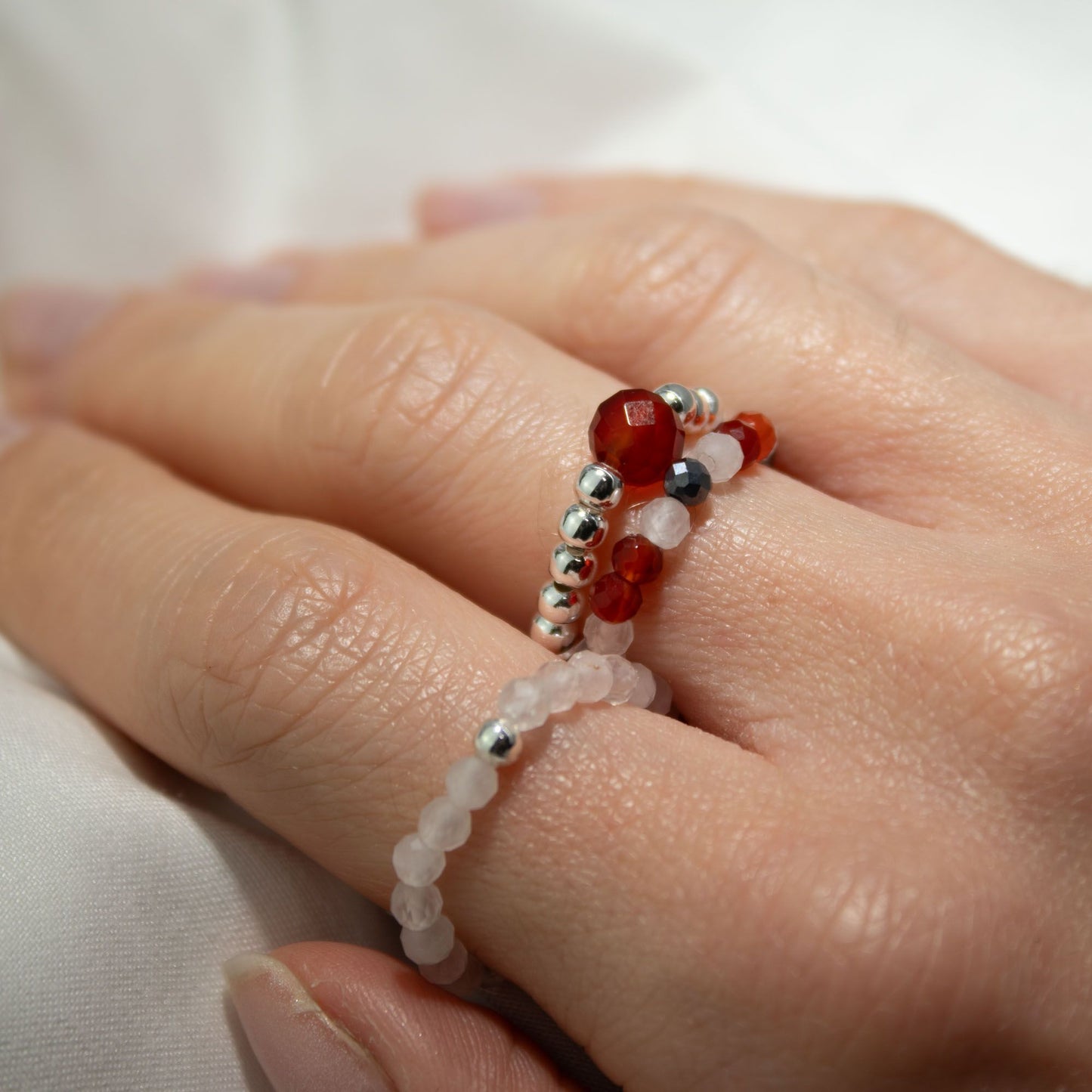 Trio de Bagues Luna de Sangre Agate Rouge, Pierre de Lune & Perles Argentées