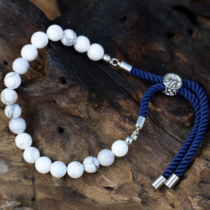 Le Bracelet Sérénité d'Azur Howlite Blanche & Cordon Bleu Marine